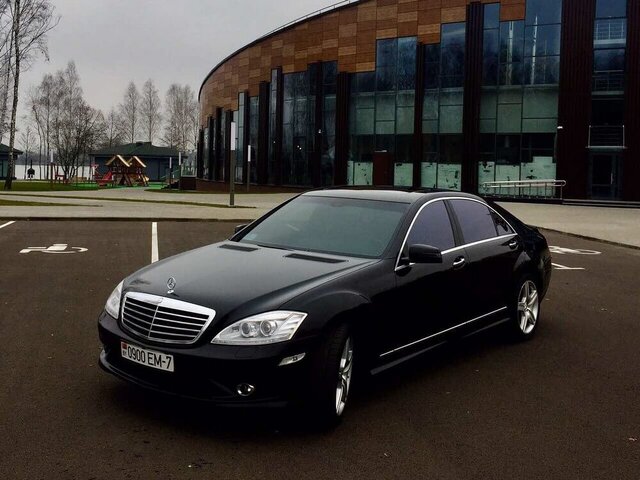 Аренда черного Mercedes S-class W221 Long с водителем в Минске | VIP Cortege