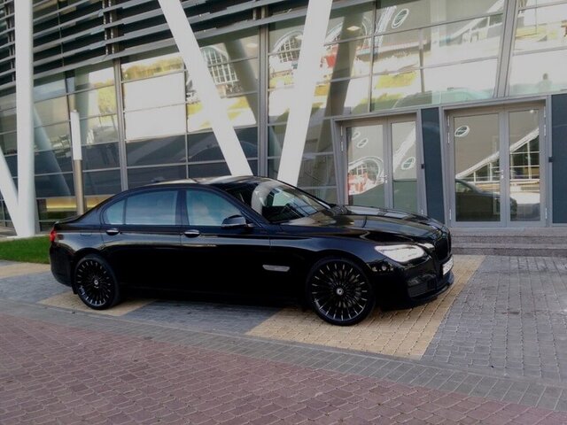 BMW 7 серии F02 Long