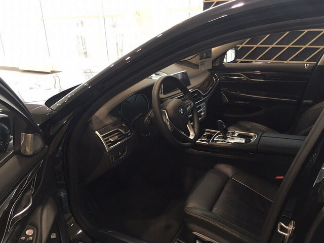 BMW 7 серии G12 Long