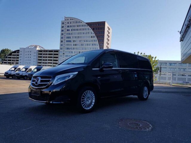 Mercedes V-class черный