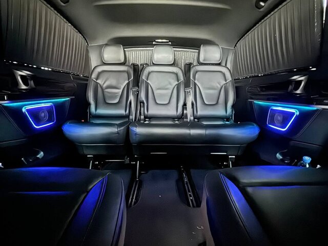 Mercedes V-class