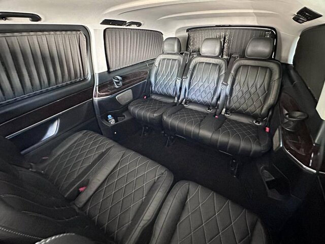 Mercedes Viano черный
