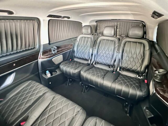Mercedes Viano черный