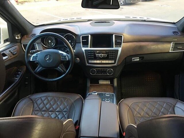 Mercedes GL белый
