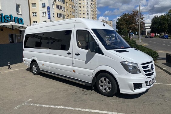 Mercedes Sprinter белый