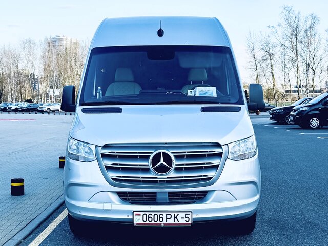 Mercedes-Benz Sprinter VIP 2023 (7 мест)