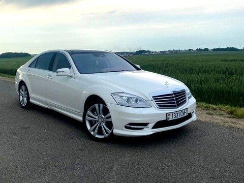 Mercedes S-class W221 Long белый (2010)