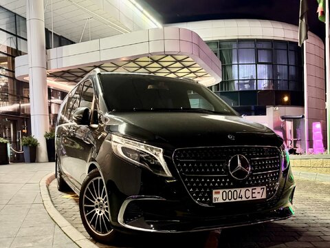 Mercedes V class